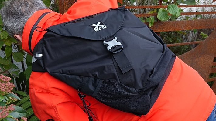 Read more about the article Geocaching Rucksack X-Over Black Power für extreme Ansprüche